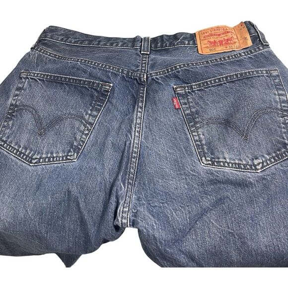 Vintage Levi's 501 Blue Straight Leg Jeans - Picture 7 of 9